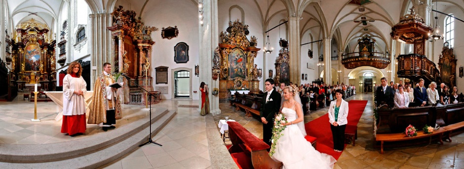 360 Grad Panoramabilder Kirchen und Hochzeit